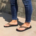 Rubber Sandals: The Perfect Blend of Comfort and Durability Naseeba-tan-model-002